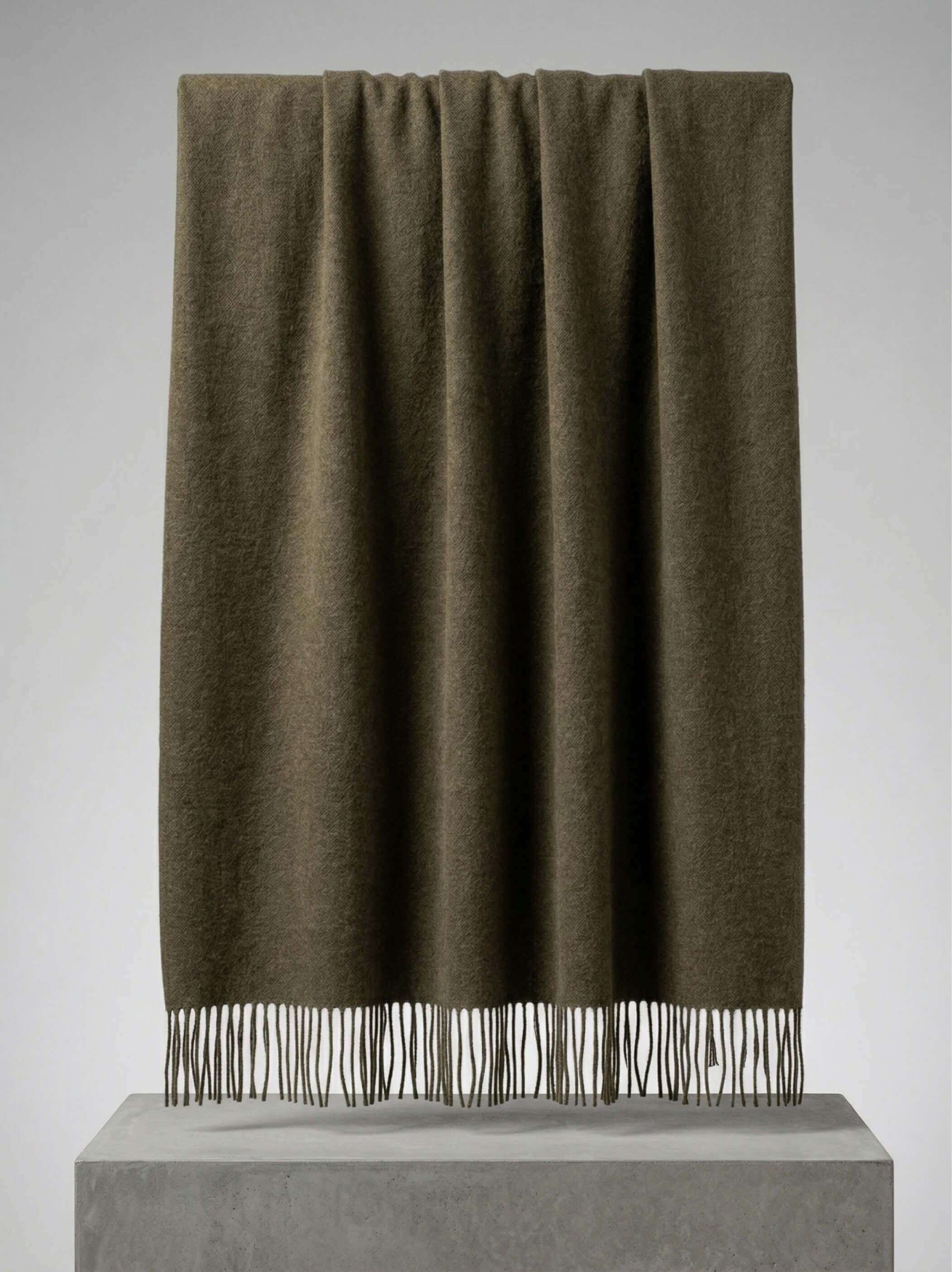 Alpakos pledas Melange Olive