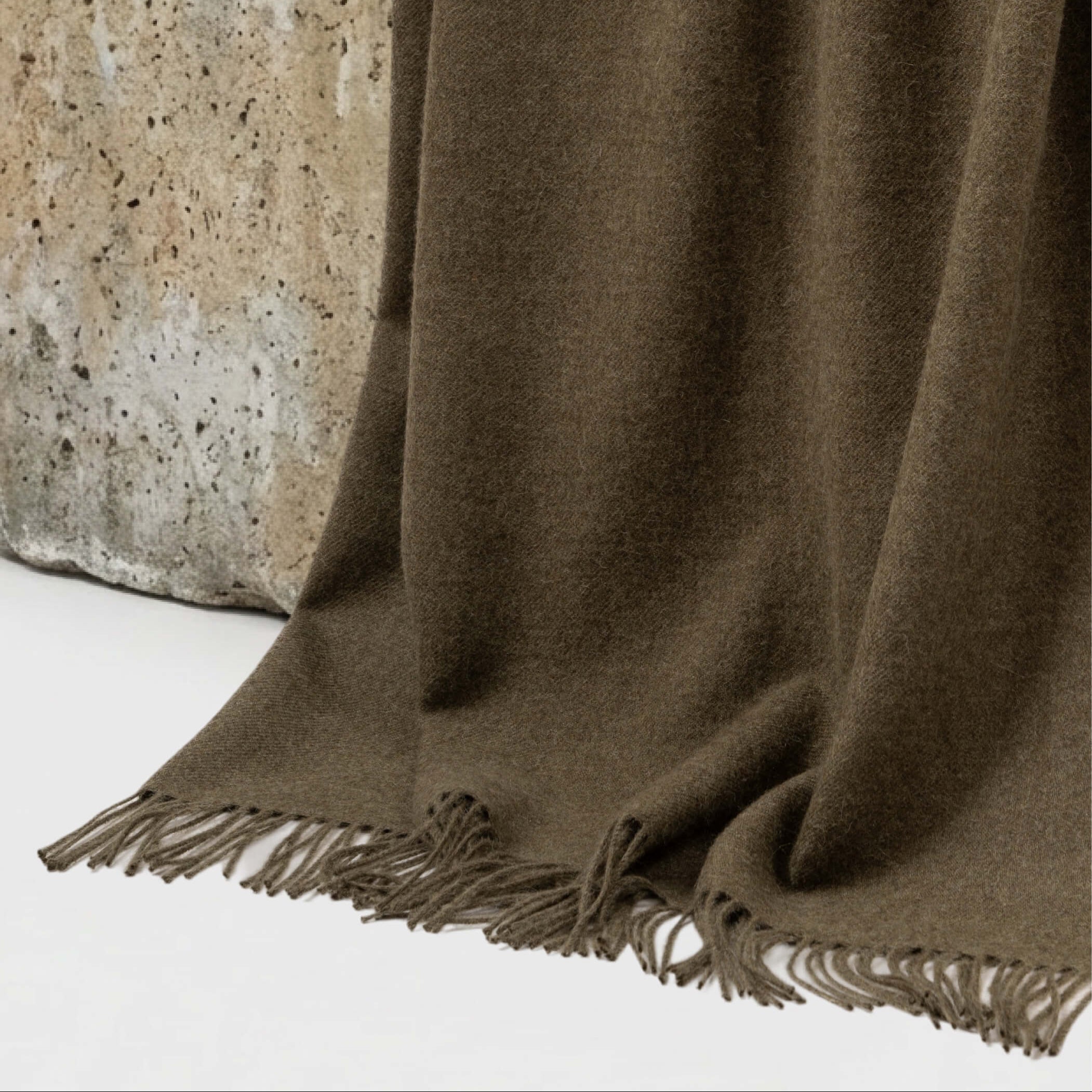 Alpakos pledas Melange Olive